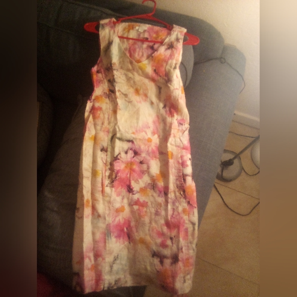 JJill floral dress size small, PHEOBE, FRIENDS, BUFFY THE VAMPIRE SLAYER, TAYLOR